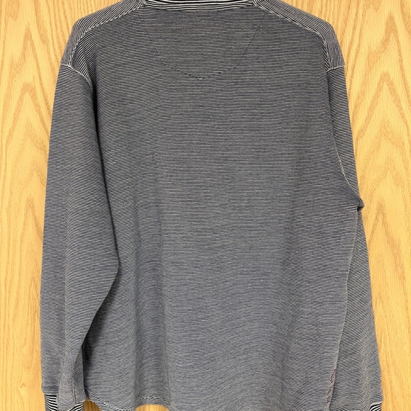 Robert Graham | 1/4 zip Pullover - Picture 3 of 3